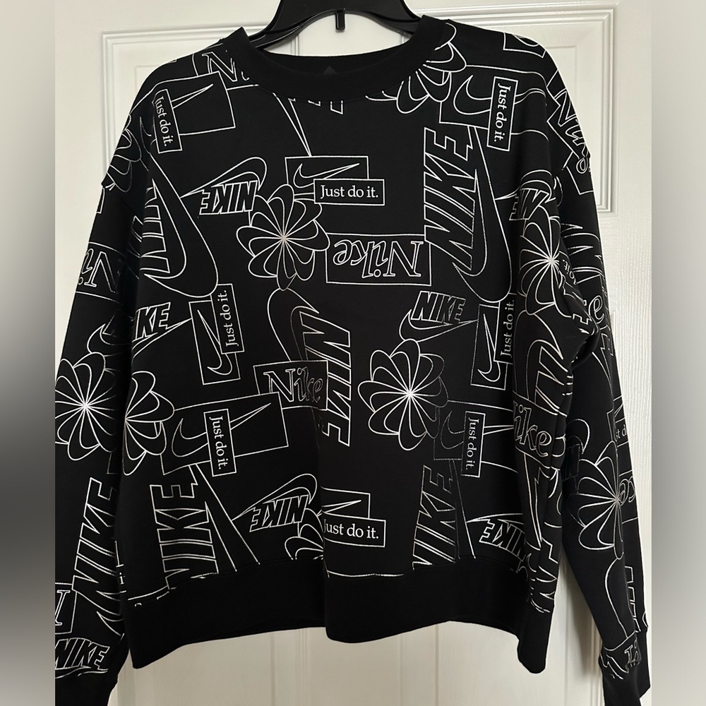 Nike Sweatshirt